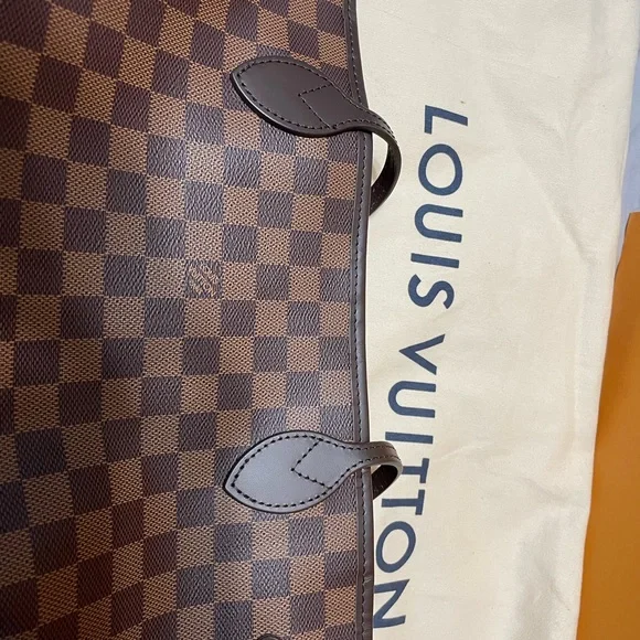 Louis Vuitton Neverfull MM Damier - Picture 10 of 12